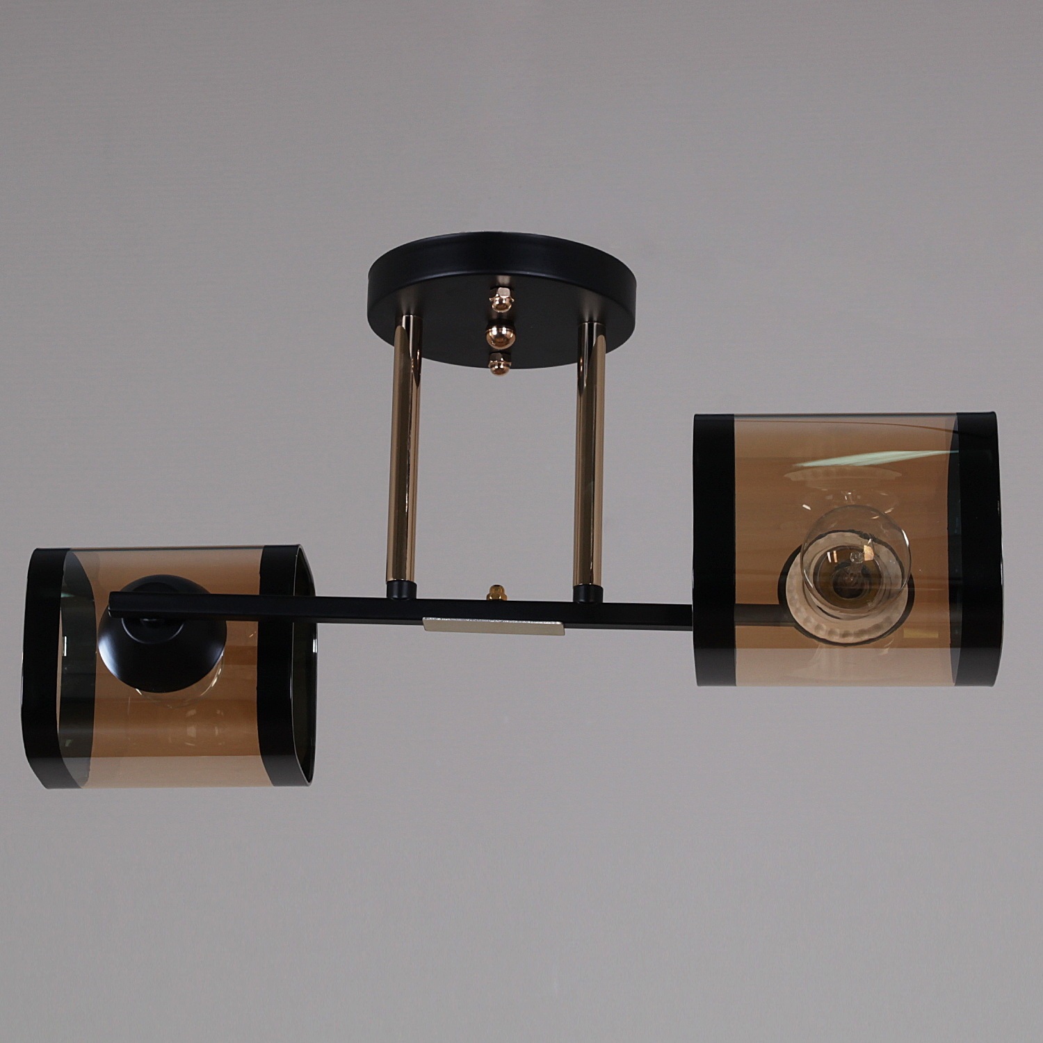 Изображение товара Потолочная люстра на штанге Reluce 09063-3.3-02 BK+FG