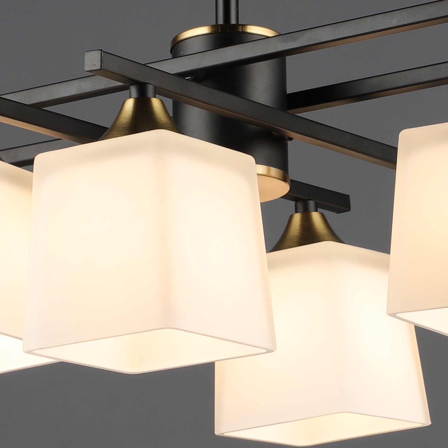 Изображение товара Потолочная люстра Reluce 06668-0.3-08 BK+COP с 8 плафонами