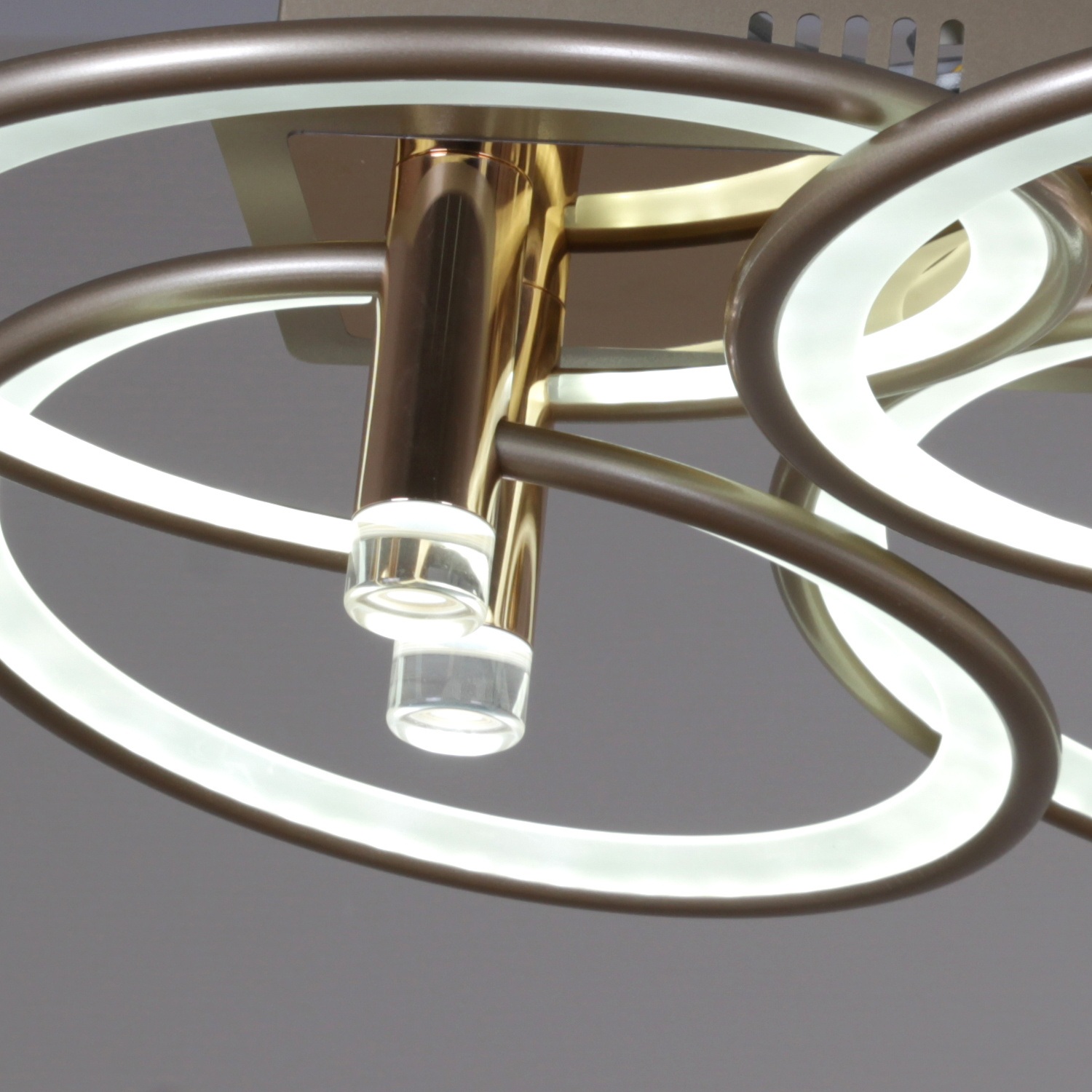 Изображение товара Потолочная люстра (+ночной режим) светодиодная с управлением смарфоном и пультом Reluce 09253-0.3-6S Champaign silver