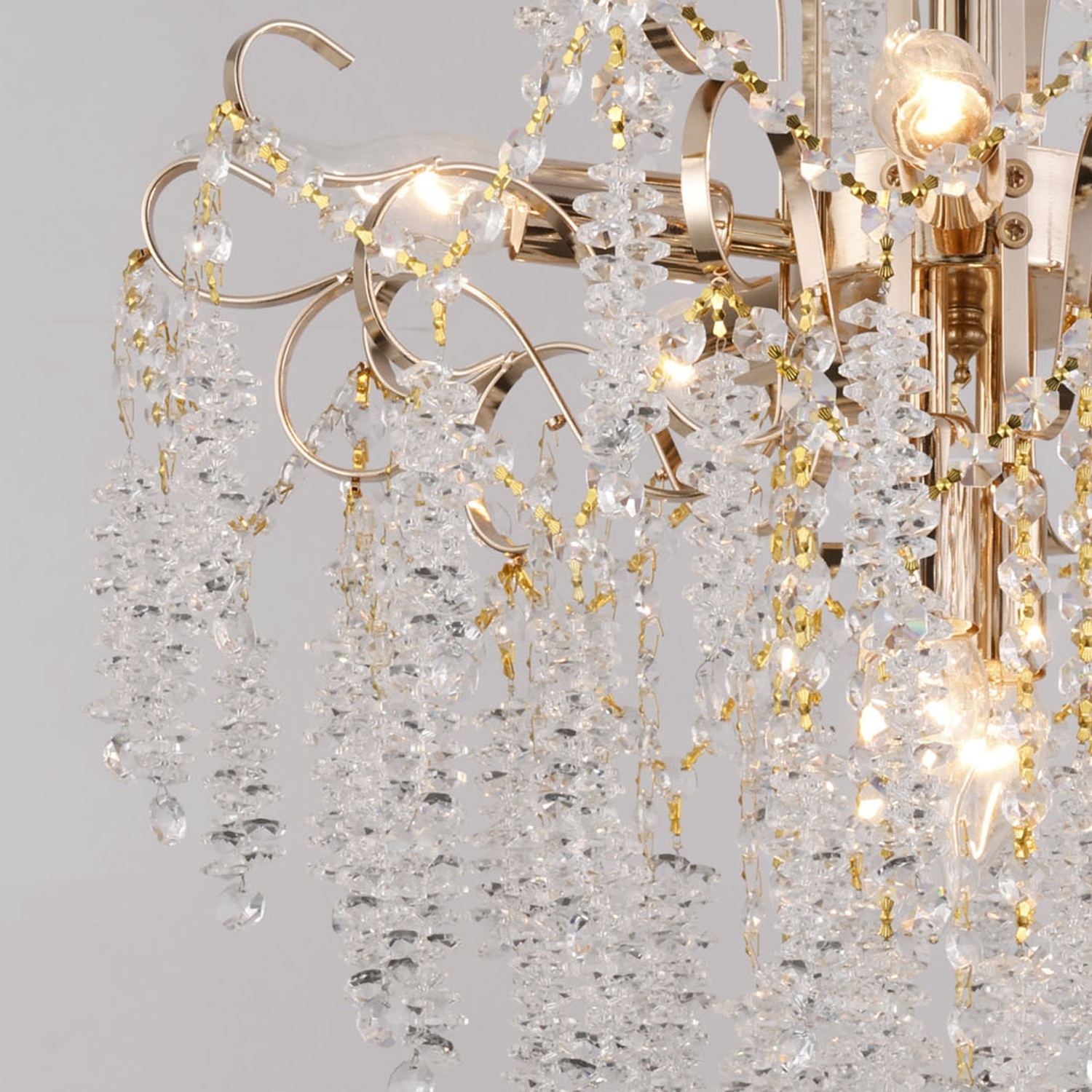 Изображение товара Потолочная люстра для гостиной хрустальная на штанге Reluce 90324-0.3-07A FGD