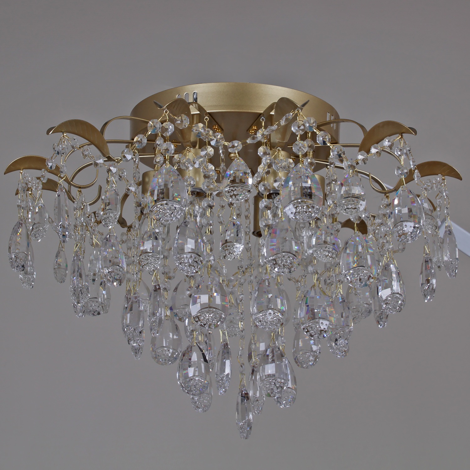 Изображение товара Потолочная люстра хрустальная Reluce 04035-0.3-06 MATT GOLD