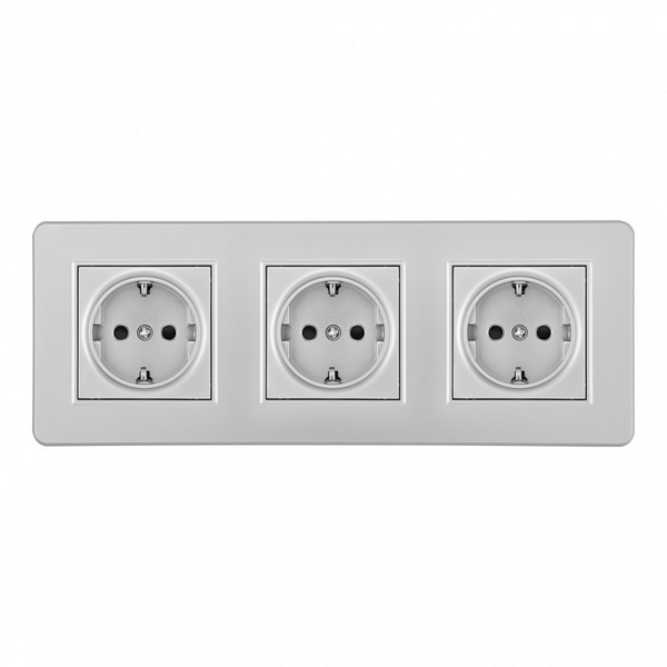 

Розетка встраиваемая тройная с заземлением и шторками в комплекте с рамкой (серебро) Arte Milano SET16-3 SET16-3-40-1x3 silver, SET16-3 SET16-3-40-1x3 silver