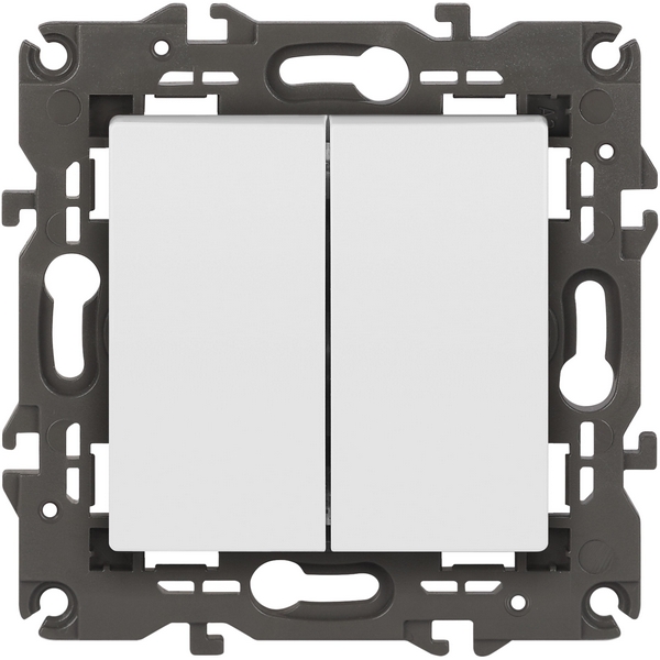 

Проходной переключатель двухклавишный встраиваемый (белый матовый) ЭРА 14-1106-01М, 14-1106-01М