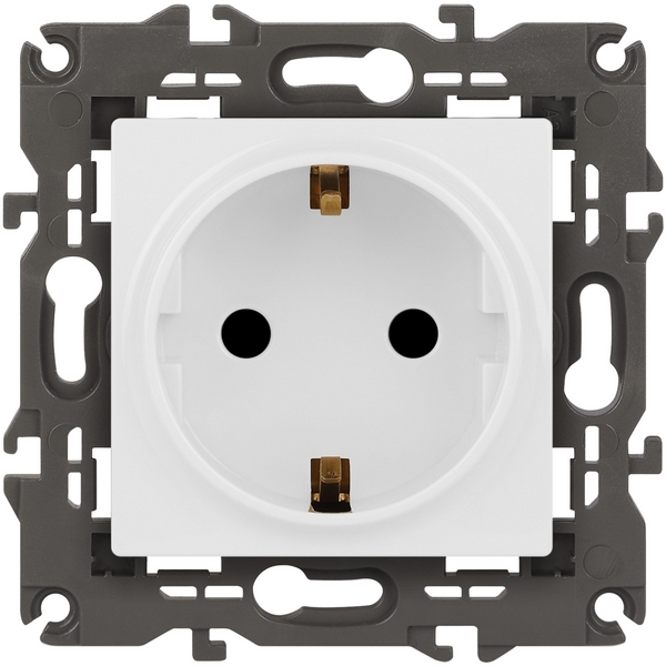 

Розетка встраиваемая с заземлением и шторками (белый) ЭРА 14-2102-01, 14-2102-01