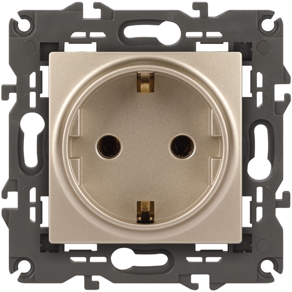 

Розетка встраиваемая с заземлением и шторками (шампань) ЭРА 14-2102-04, 14-2102-04