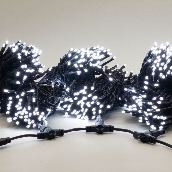 

Комплект 3 белых нити по 20м, 600 LED, провод черный каучук 2,3мм, IP54 Laitcom ECO600-11-1W, Комплекты (Спайдеры) ECO600-11-1W