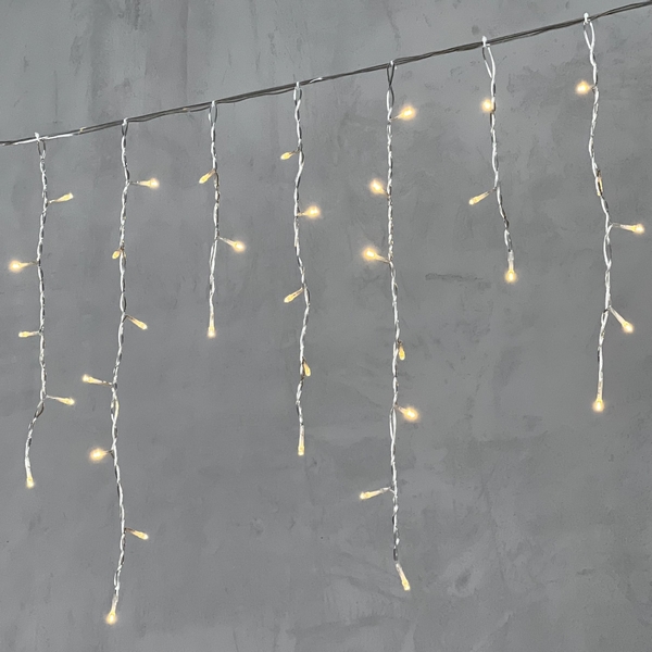 

Гирлянда Бахрома 3,1 x 0,5 м тепло-белая 24В, 150 LED, провод прозрачный ПВХ, IP54 Laitcom PIL150-10-1WW, Бахрома PIL150-10-1WW