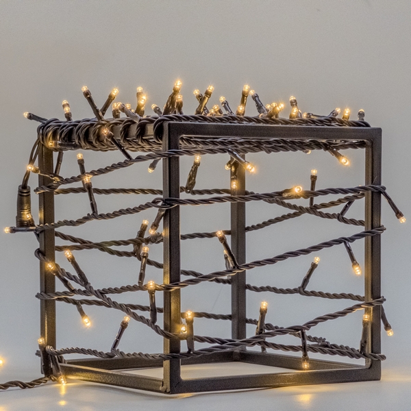 

Гирлянда Нить 10м тепло-белая 220В, 100 LED, провод черный ПВХ, IP54 Laitcom PST100-11-2WW, Нить PST100-11-2WW