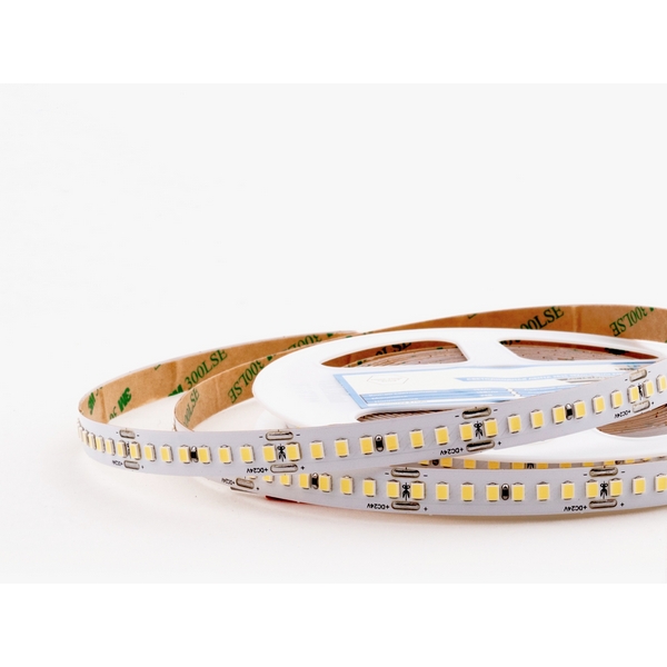 Изображение товара Светодиодная лента 18Вт/м 24В 5м LEDS POWER ПРО140 005256