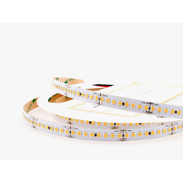 Изображение товара Светодиодная лента 18Вт/м 24В LEDS POWER 5м теплая белая