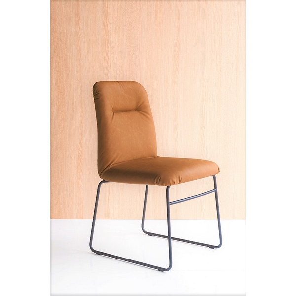 

Стул GRETA CB/1904 MET.P15 MATT BLACK/ VENICE S0K BRICK RED (M-City), Greta CB1904P15S0K