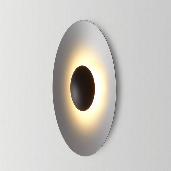 Изображение товара Настенный светильник LED Marset Ginger 60C 2700K с серебристым плафоном Изображение товара Настенный светильник LED Marset Ginger 60C 2700K с серебристым плафоном