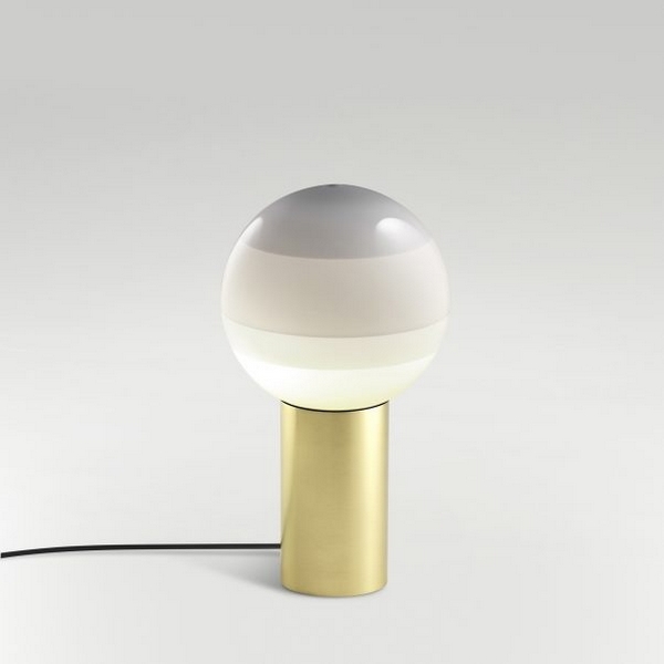 Изображение товара Настольная лампа Dipping Light S белый-матовая латунь Marset A691-451-3515-27K (085687) Изображение товара Настольная лампа Dipping Light S белый-матовая латунь Marset A691-451-3515-27K (085687)