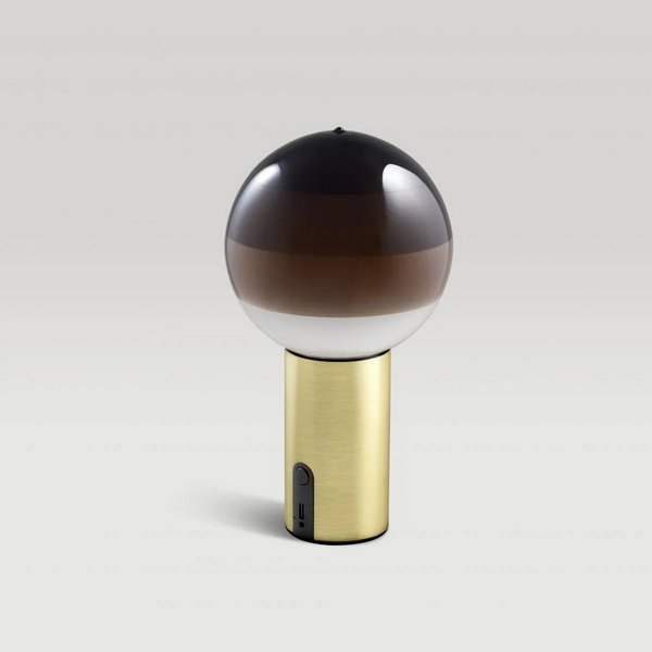 Изображение товара Настольная лампа Dipping Light Portable шоколадный-матовая латунь Marset A691-453-4715-27K (251326) Изображение товара Настольная лампа Dipping Light Portable шоколадный-матовая латунь Marset A691-453-4715-27K (251326)