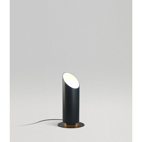 Изображение товара Наземный уличный светильник Marset Elipse P48 с теплым LED освещением