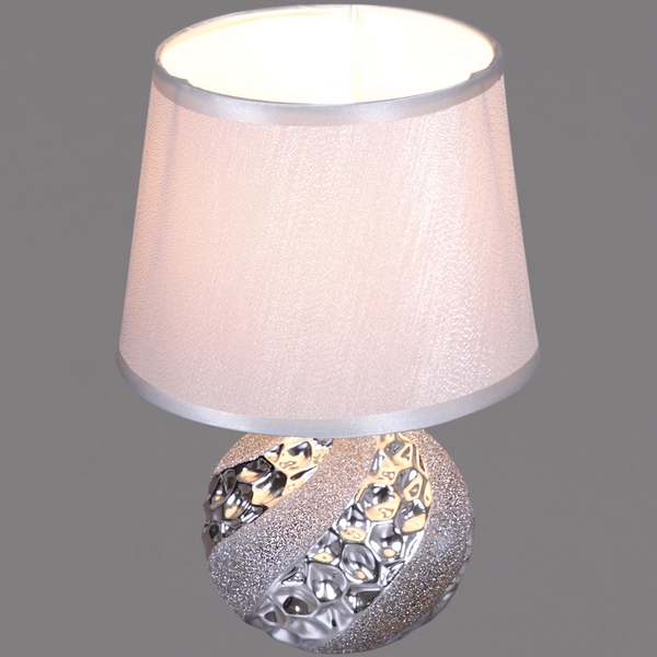 

Интерьерная настольная лампа Reluce 19980-0.7-01, Хром, 19980-0.7-01