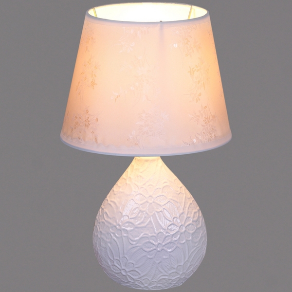 

Интерьерная настольная лампа Reluce 12357-0.7-01, Белый, 12357-0.7-01