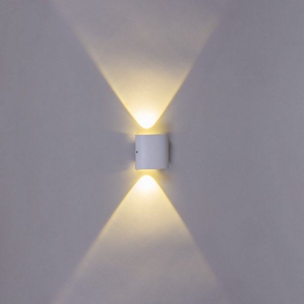 

Настенный светильник светодиодный Reluce 86831-9.2-002TLFC LED2*3W WT, Белый, 86831-9.2-002TLFC LED2*3W WT